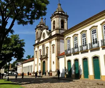 Explorando a História e Cultura de Juiz de Fora a Pé
